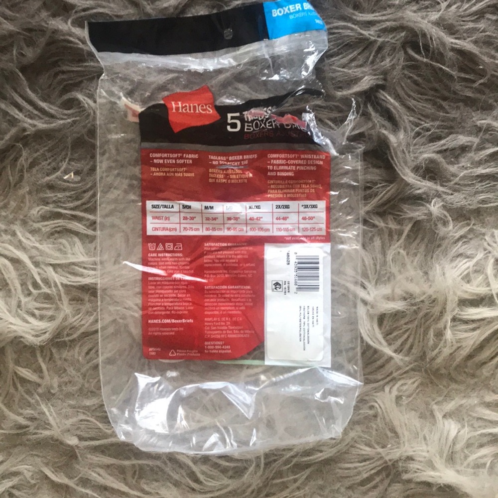 Men’s 4-Pack Hanes Tagless Boxer Briefs - S - Picture 7 of 8
